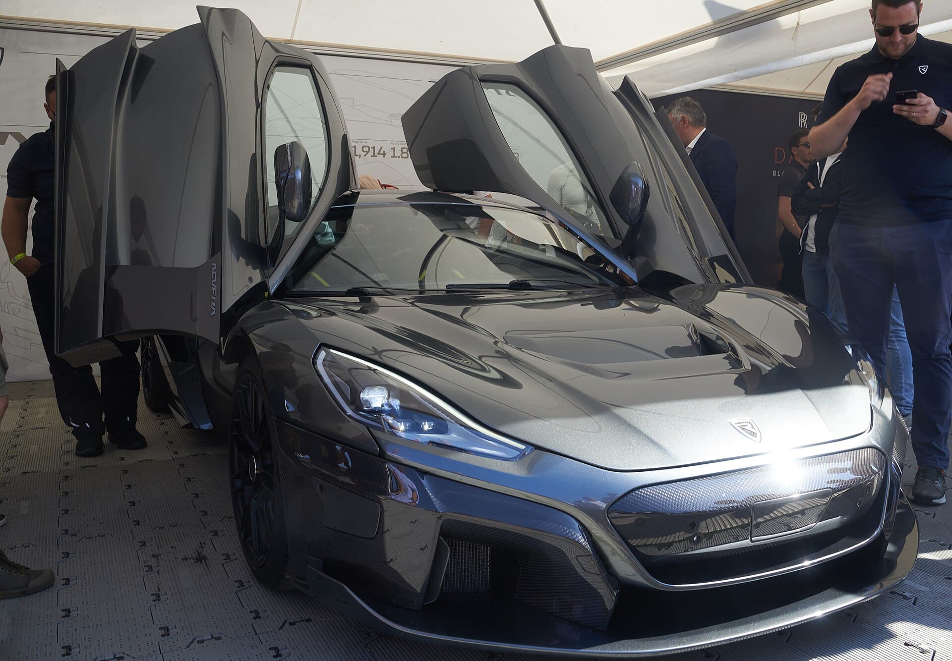 Rimac Nevera, view 1
