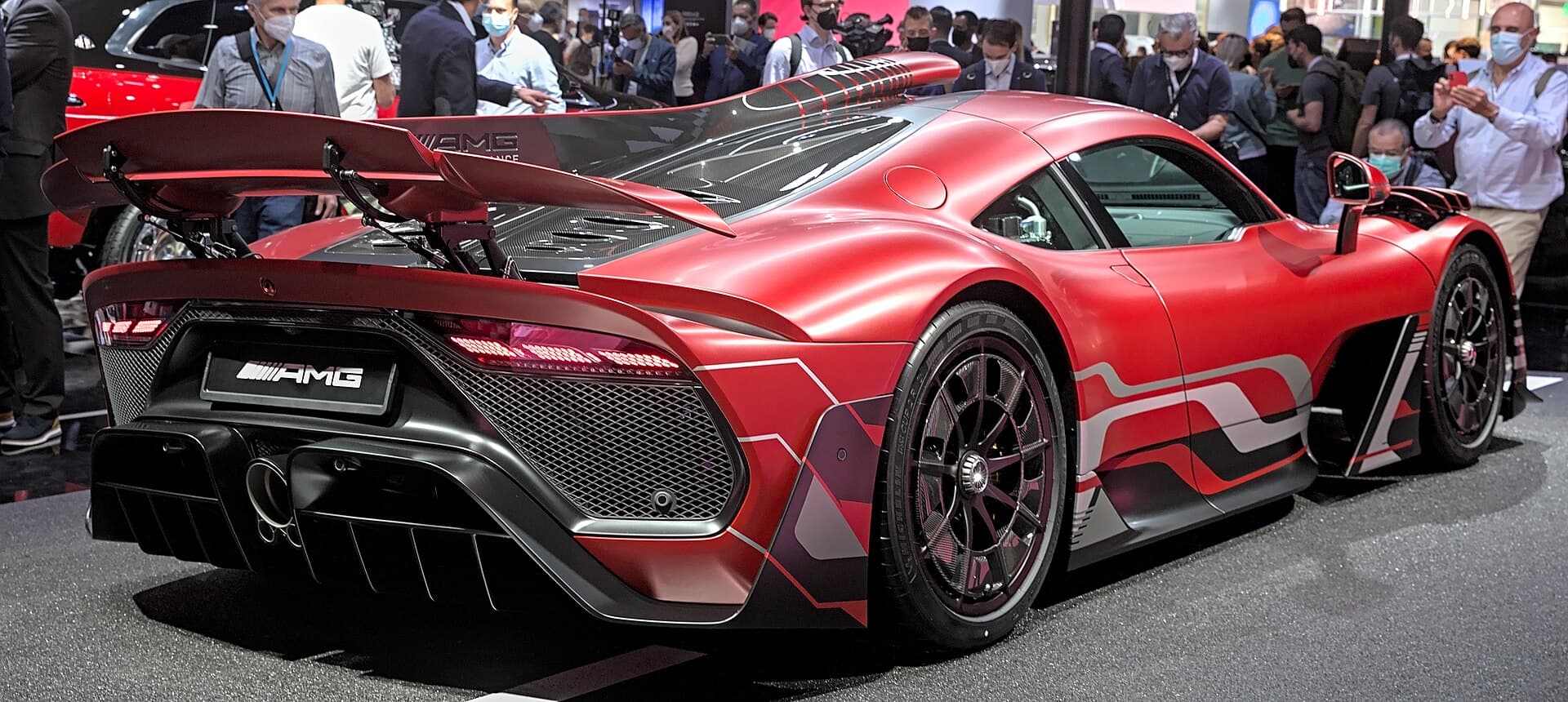 Mercedes-AMG One, view 3